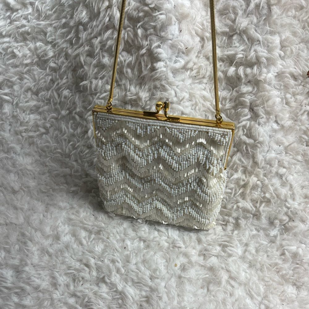 La Regale Handmade Beaded off white Handbag Clutch gold tone frame and strap.